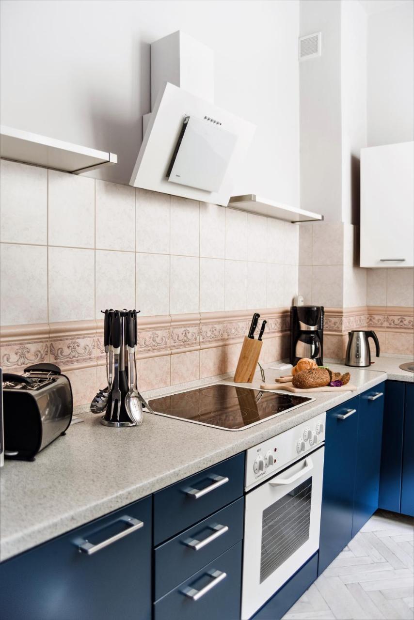 Apartmán Apartament Chmielna Bis Varšava Exteriér fotografie