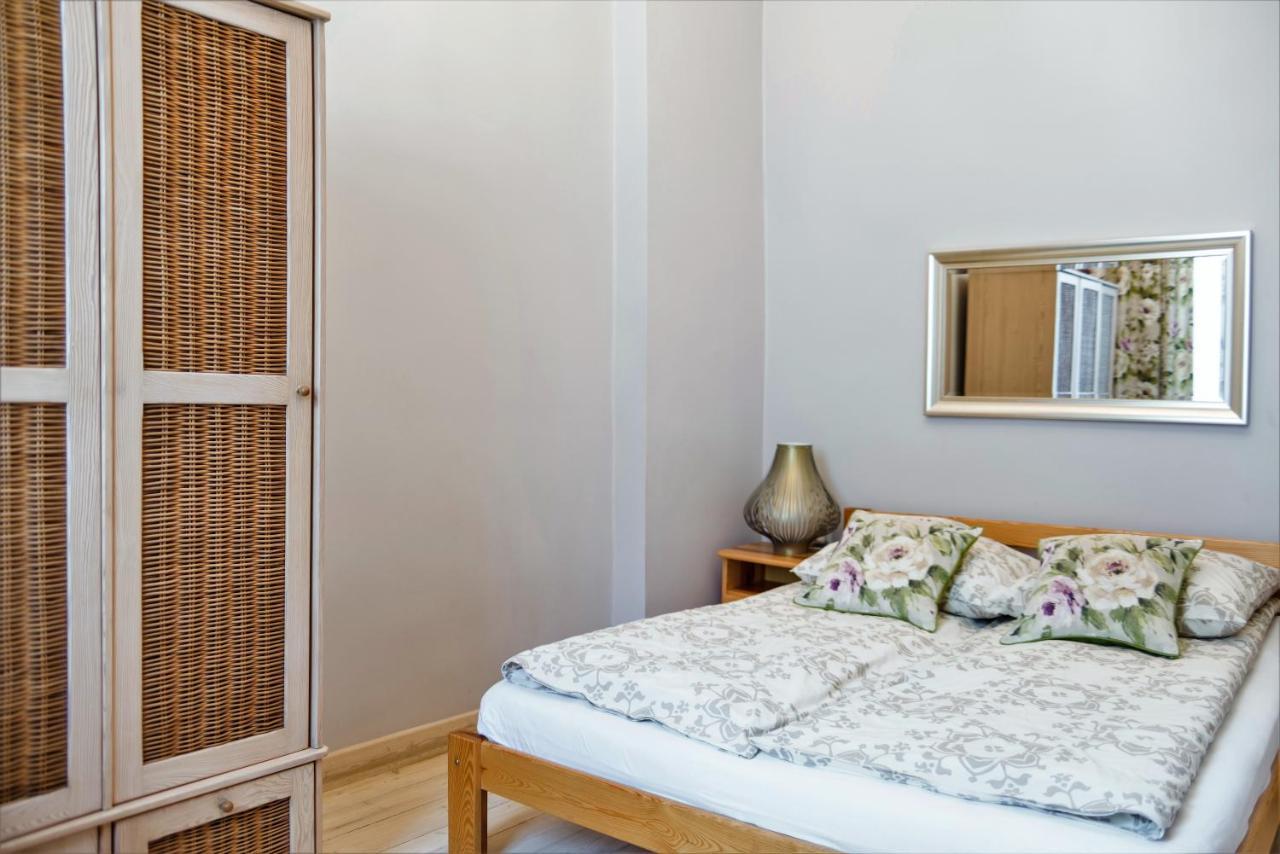 Apartmán Apartament Chmielna Bis Varšava Exteriér fotografie