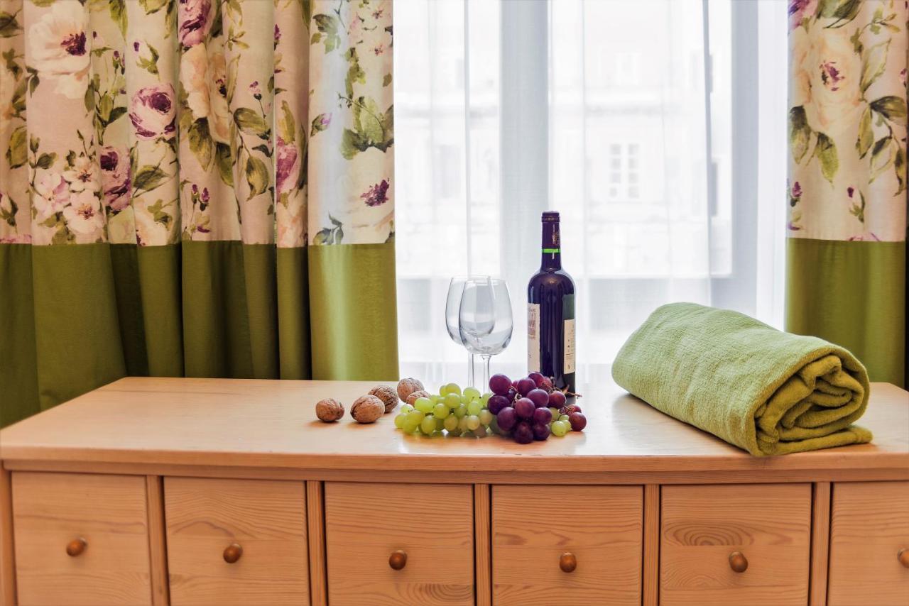 Apartmán Apartament Chmielna Bis Varšava Exteriér fotografie