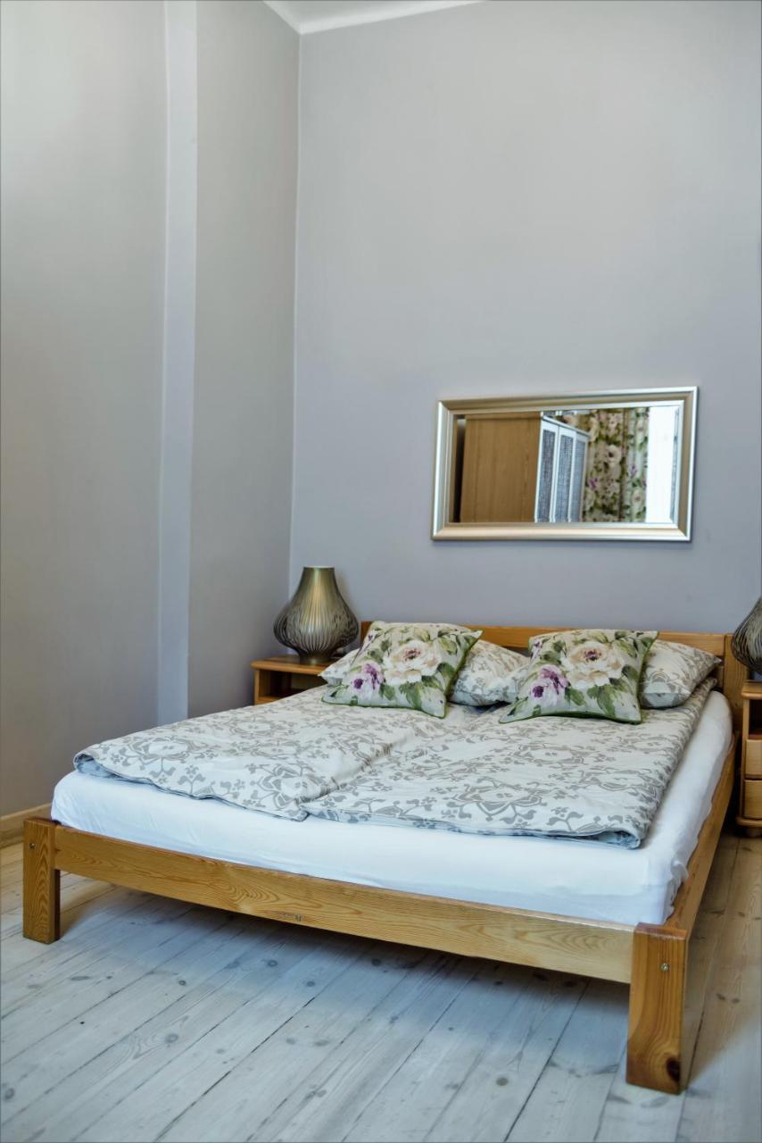 Apartmán Apartament Chmielna Bis Varšava Exteriér fotografie